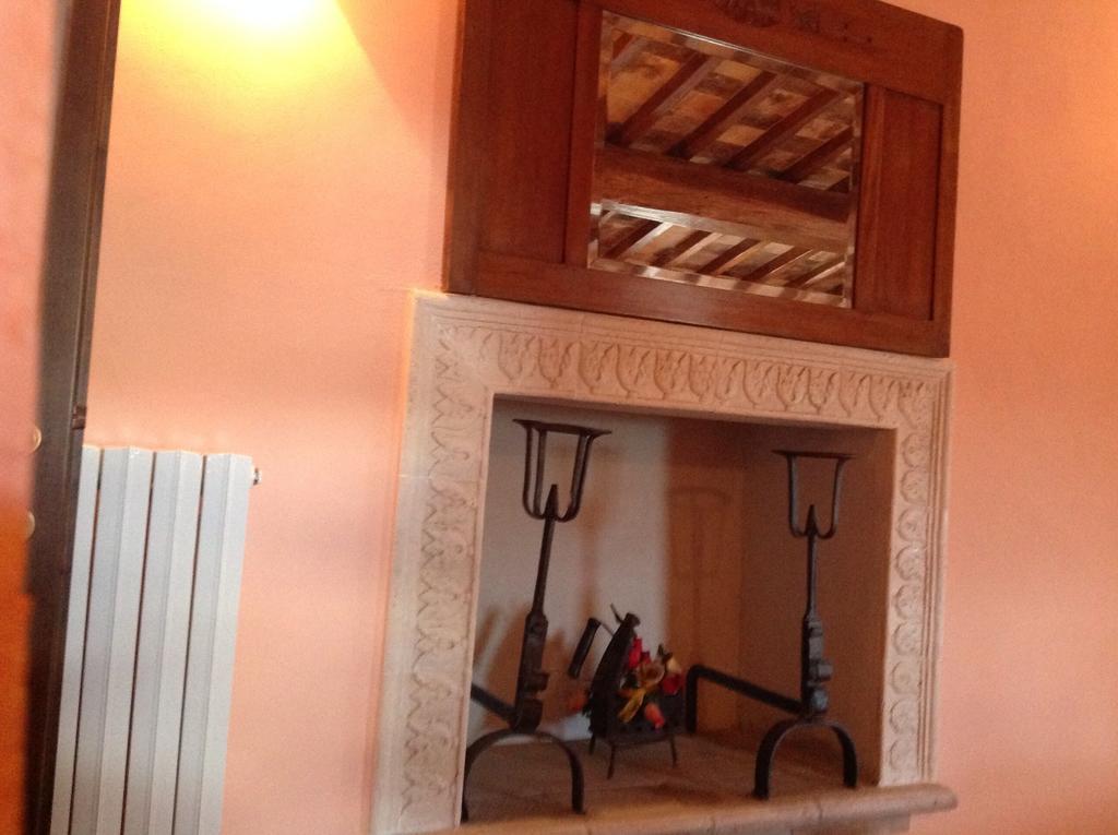 Agriturismo San Bartolomeo Montecchio  Δωμάτιο φωτογραφία